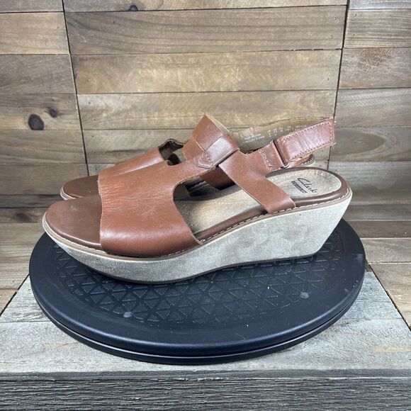 Clarks Soft Cushion Women Size 7.5 M Hazelle Amore T-Strap Brown Leather Sandal - Picture 3 of 10